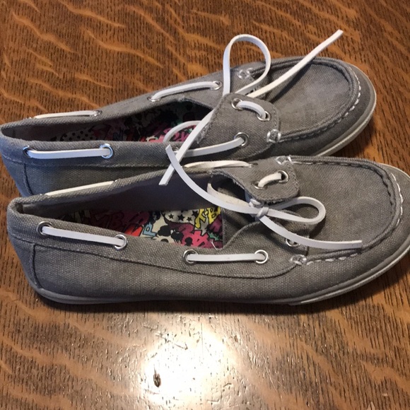 Rock & Candy canvas shoes. - Picture 6 of 10